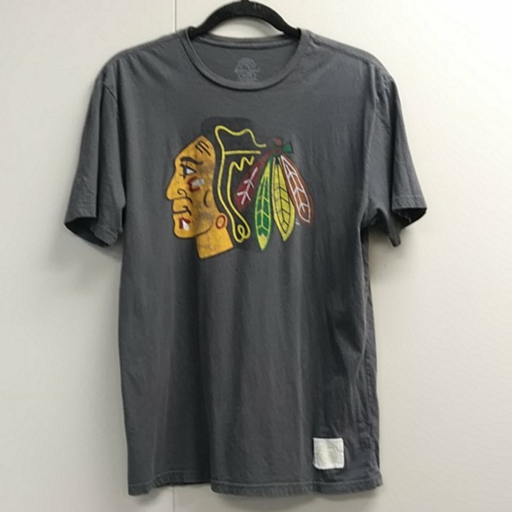 Retro Sport Blackhawks T
